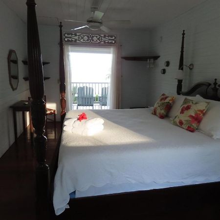 بوكاس تاون Sand Dollar Beach Bed & Breakfast المظهر الخارجي الصورة